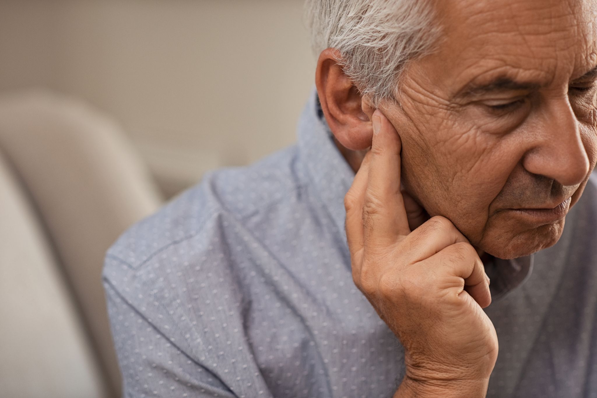 Tinnitus Een kloppend geluid/hartslag in oor Beter Horen